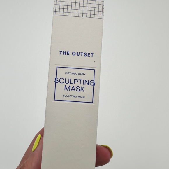 THE OUTSET Electric Daisy Sculpting Mask for Face Full Size 2 oz, New SEALED - Picture 3 of 5